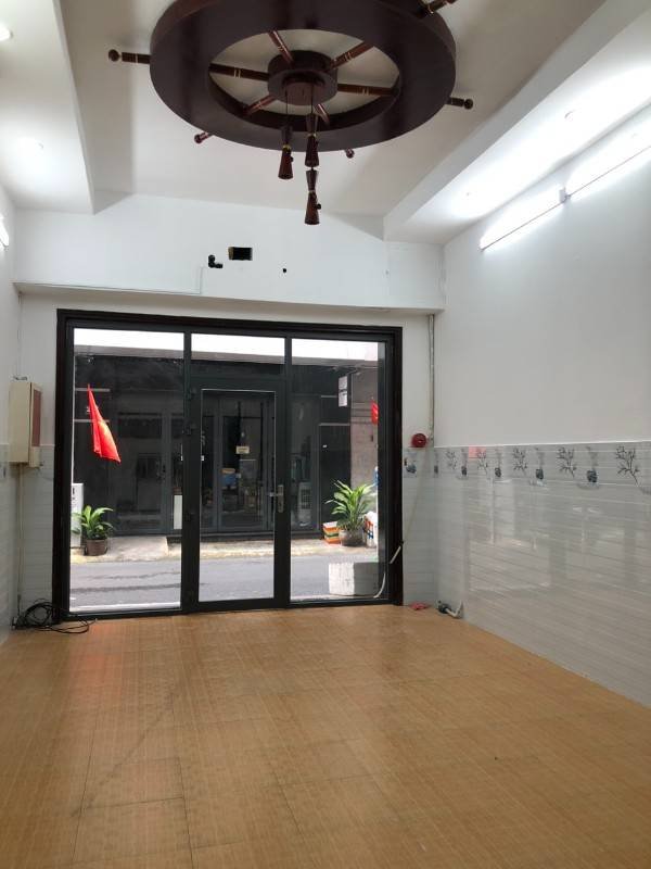 Cho thuê nhà MT Hoa Huệ, Phường 7, Phú Nhuận